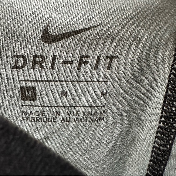 Nike Pro Dri-Fit Leggings Size Medium - Picture 7 of 11